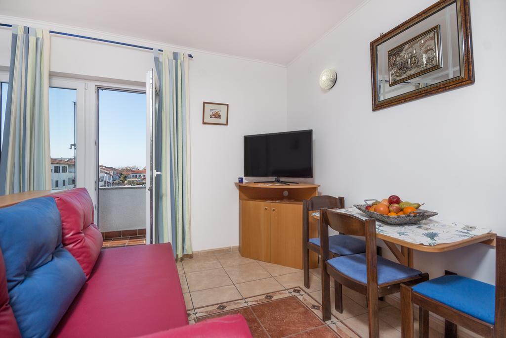 Apartments Villa-Passat بوريتش المظهر الخارجي الصورة