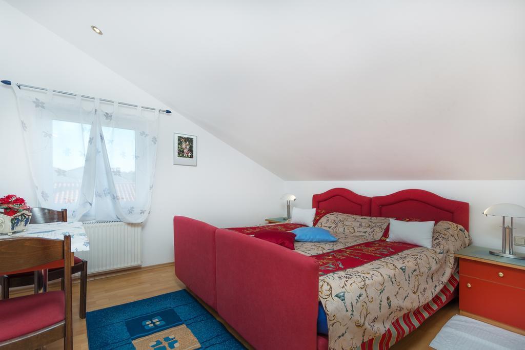 Apartments Villa-Passat بوريتش المظهر الخارجي الصورة