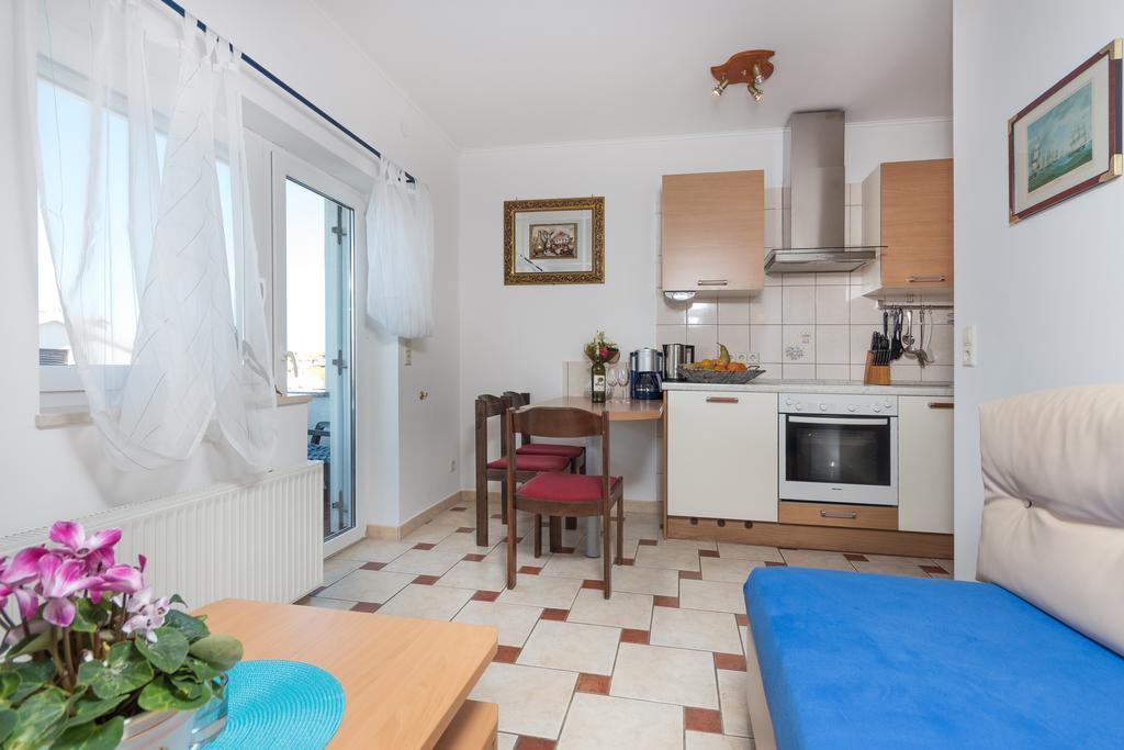 Apartments Villa-Passat بوريتش المظهر الخارجي الصورة
