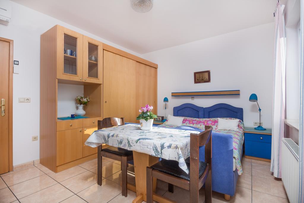 Apartments Villa-Passat بوريتش المظهر الخارجي الصورة