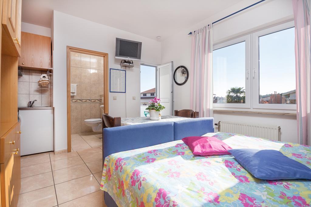 Apartments Villa-Passat بوريتش المظهر الخارجي الصورة
