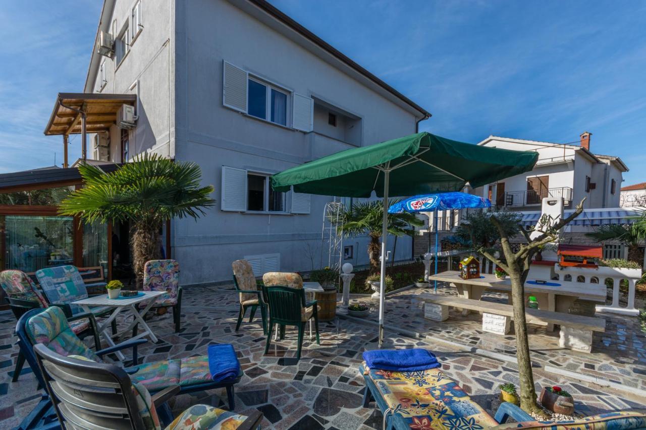 Apartments Villa-Passat بوريتش المظهر الخارجي الصورة